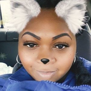 Meet your Posher, Danika